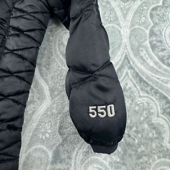Girls North Face 550 Puffer Jacket - Picture 4 of 8